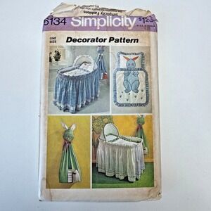 SIMPLICITY 6134 Uncut Sewing Pattern 1973 Baby Room Comforter Bassinet Skirt
